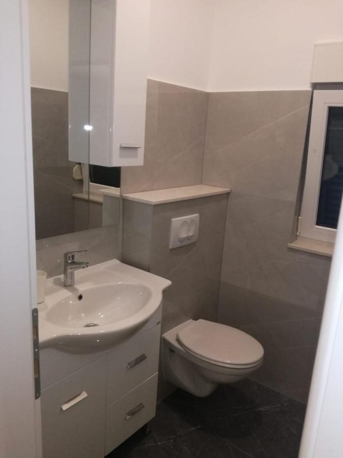 Apartmani Ivica Martic Duce Exterior photo